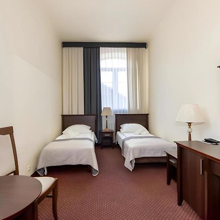 Savoy Bed & Breakfast สปาวา ภายนอก รูปภาพ