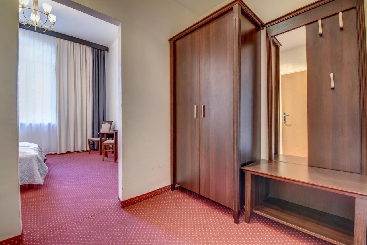 Savoy Bed & Breakfast สปาวา ภายนอก รูปภาพ