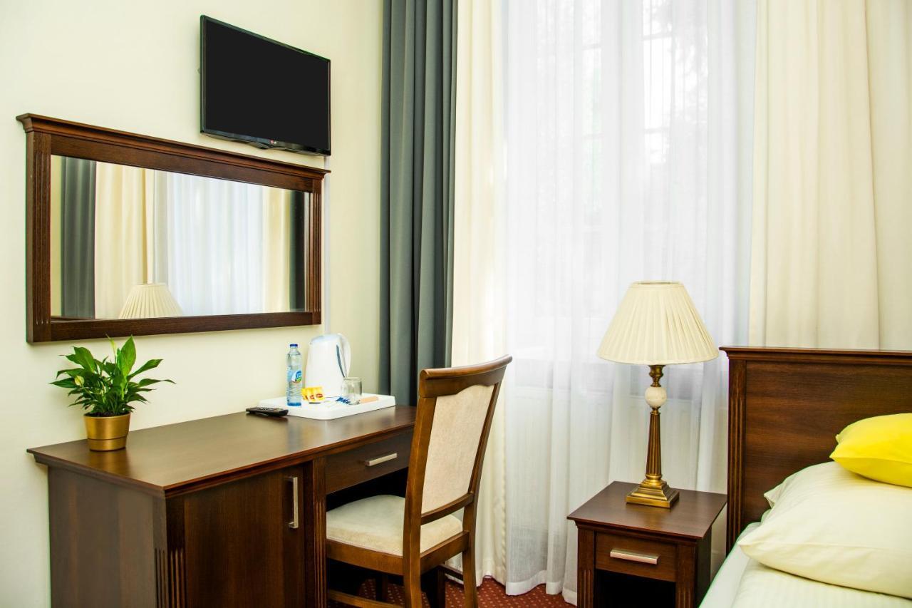 Savoy Bed & Breakfast สปาวา ภายนอก รูปภาพ