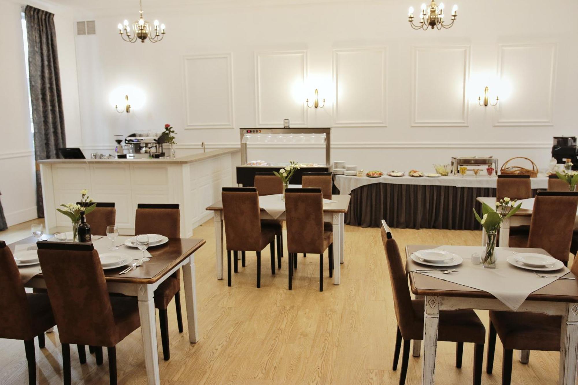 Savoy Bed & Breakfast สปาวา ภายนอก รูปภาพ