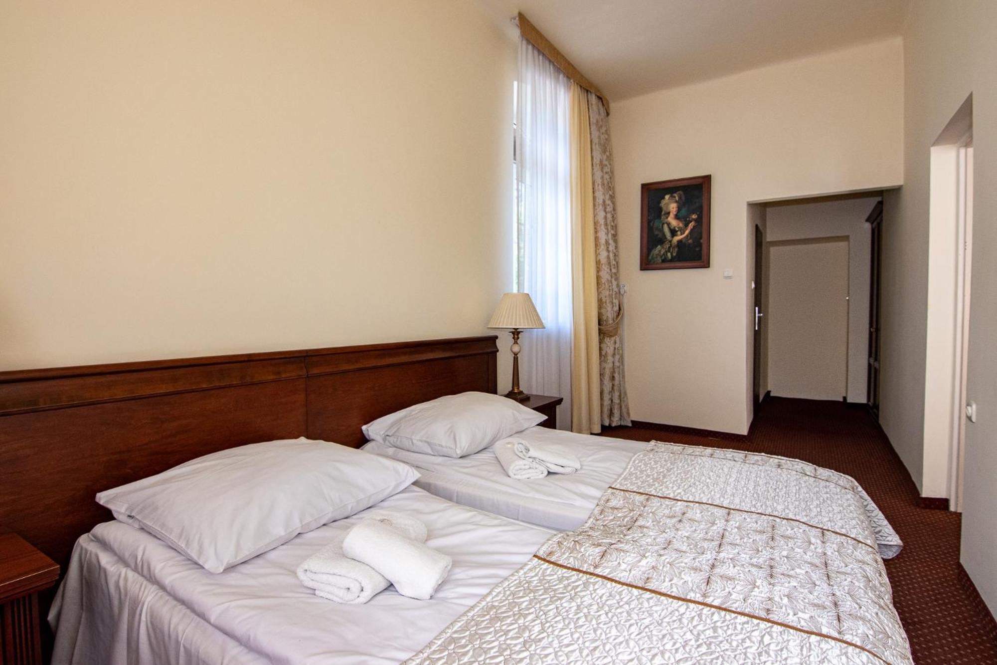 Savoy Bed & Breakfast สปาวา ภายนอก รูปภาพ